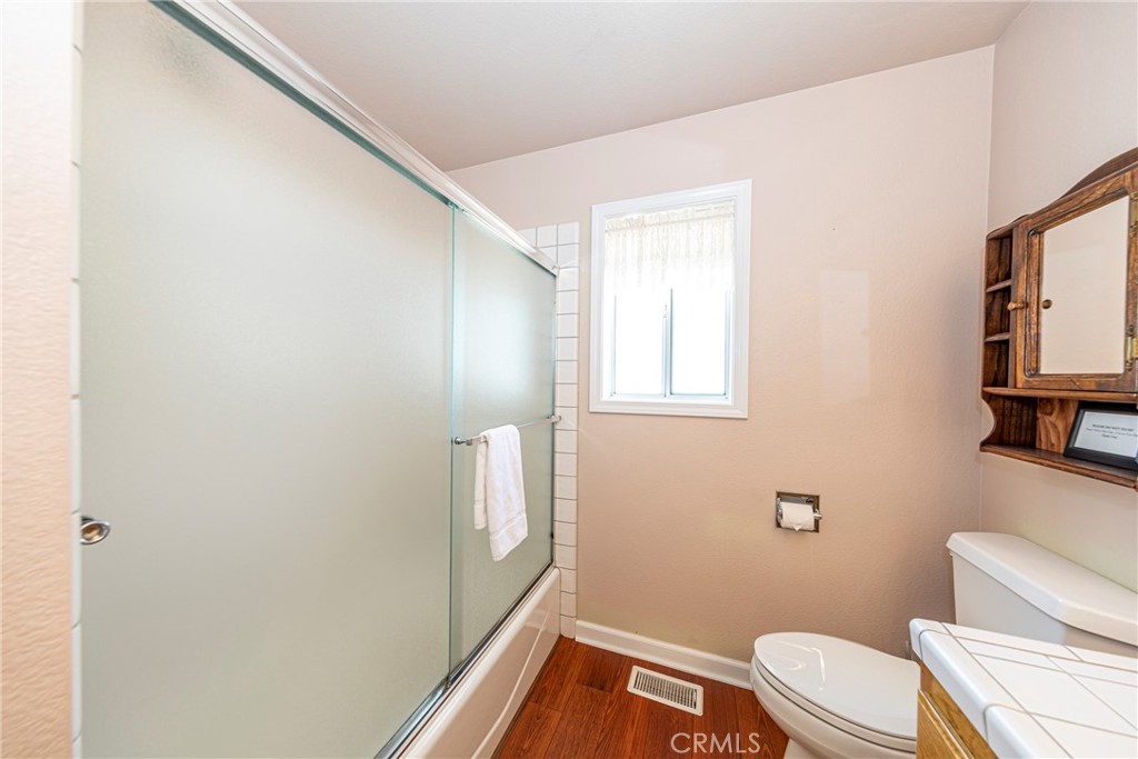 41715 River Falls Rd, Oakhurst, CA 93644