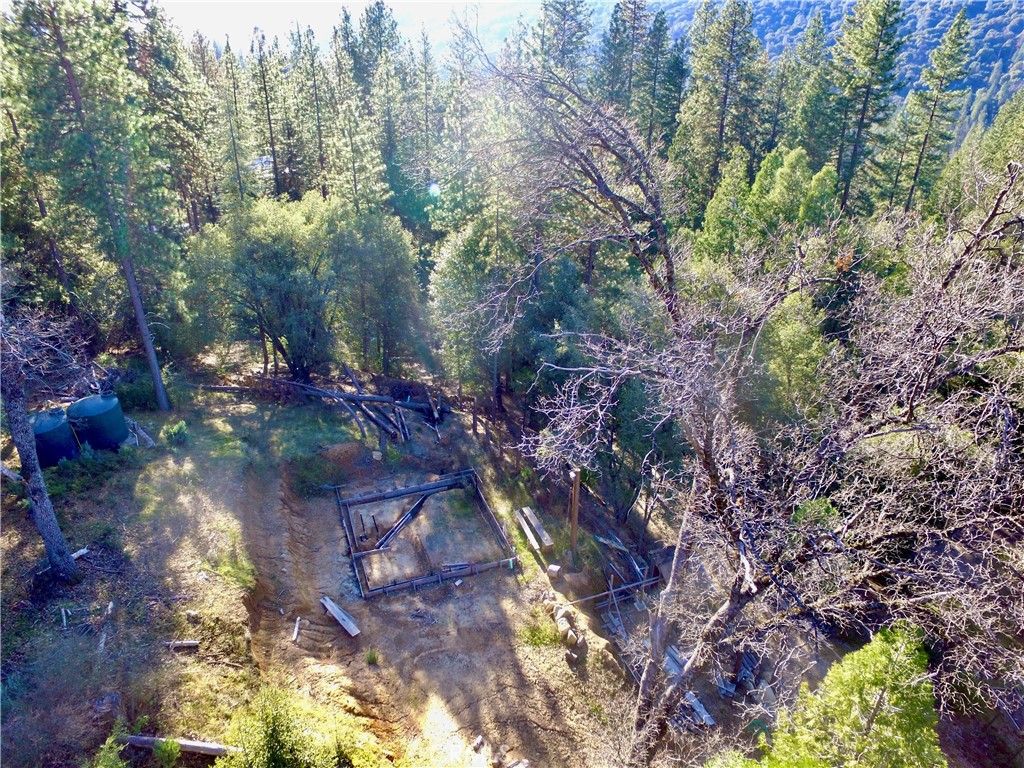 50963 Chu Ranch Rd, Oakhurst, CA 93644