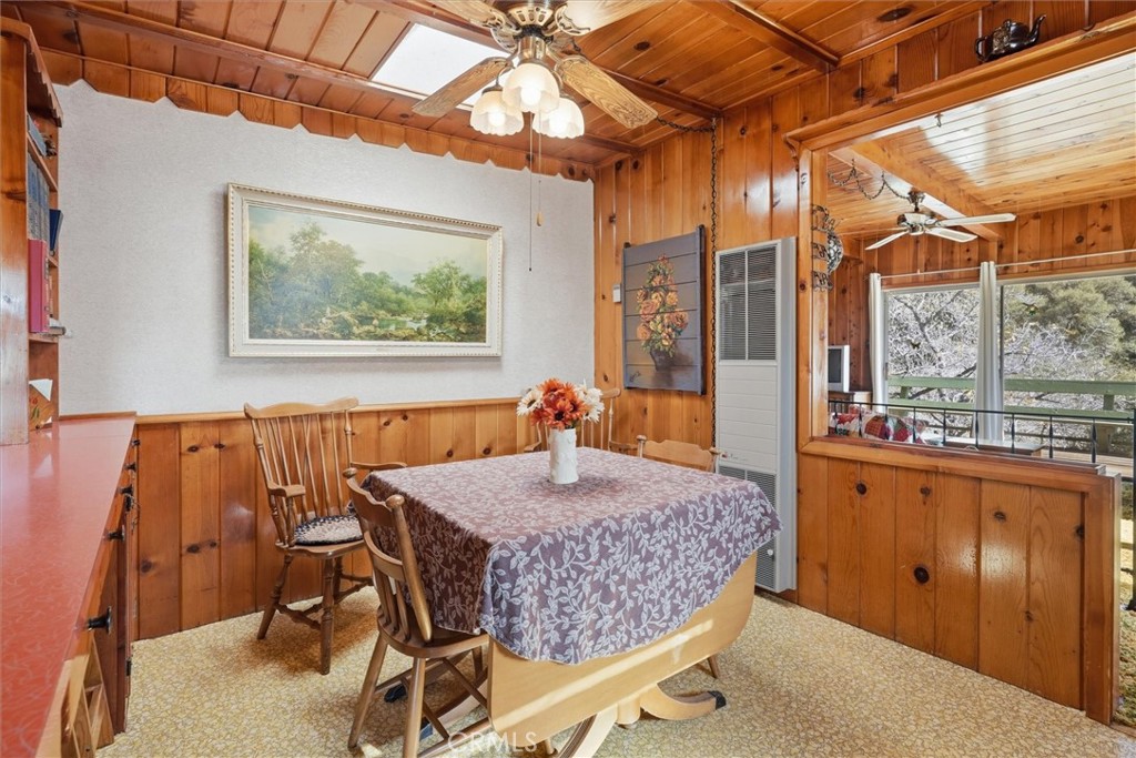 50015 Lilac Ln, Oakhurst, CA 93644