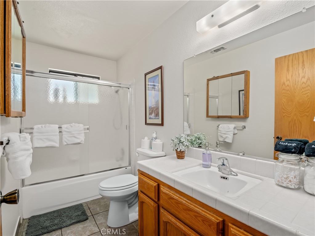 52092 Road 423, Oakhurst, CA 93644