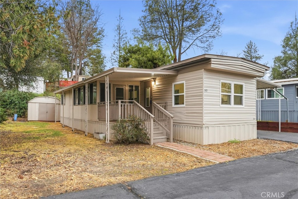 39678 Road 425B #52, Oakhurst, CA 93644
