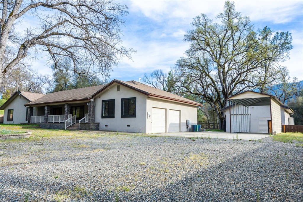45344 S Oakview, Oakhurst, CA 93644