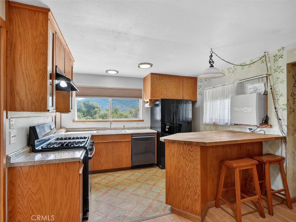 46535 S Eastwood, Oakhurst, CA 93644
