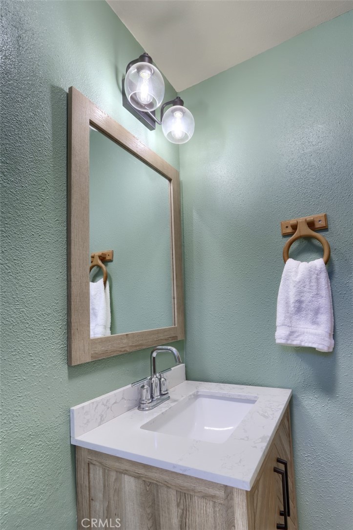 43016 Sunshine Mountain, Oakhurst, CA 93644