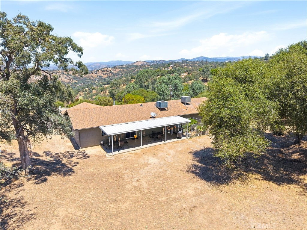 30491 Sentinel Dr, Coarsegold, CA 93614