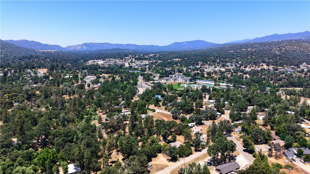 39597 Evergreen, Oakhurst, CA 93644