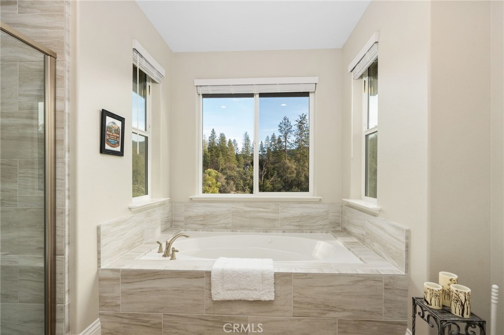 38614 Bon Veu, Oakhurst, CA 93644