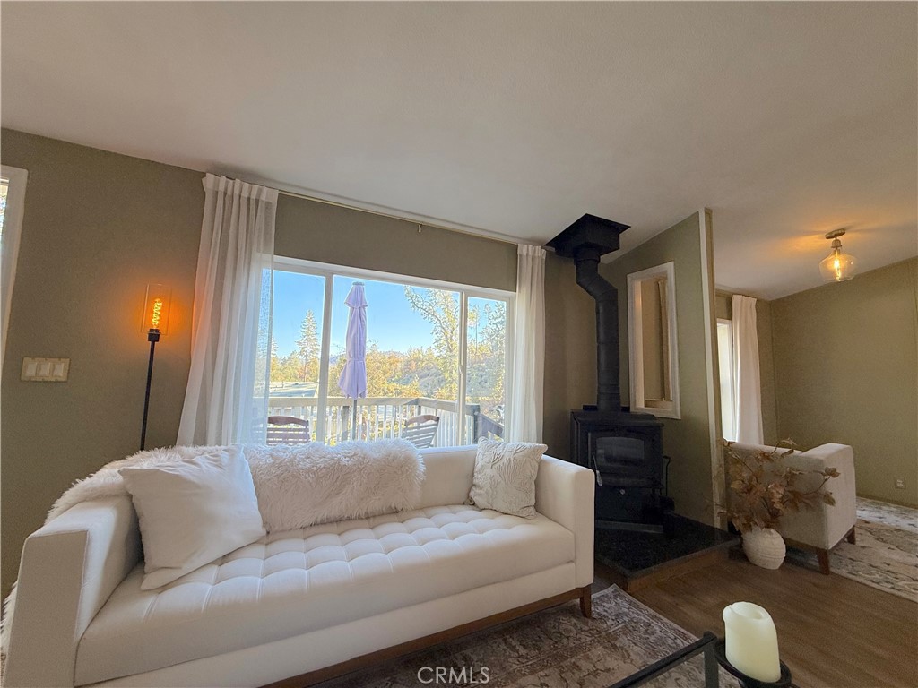 43555 Highway 41 #B23, Oakhurst, CA 93644