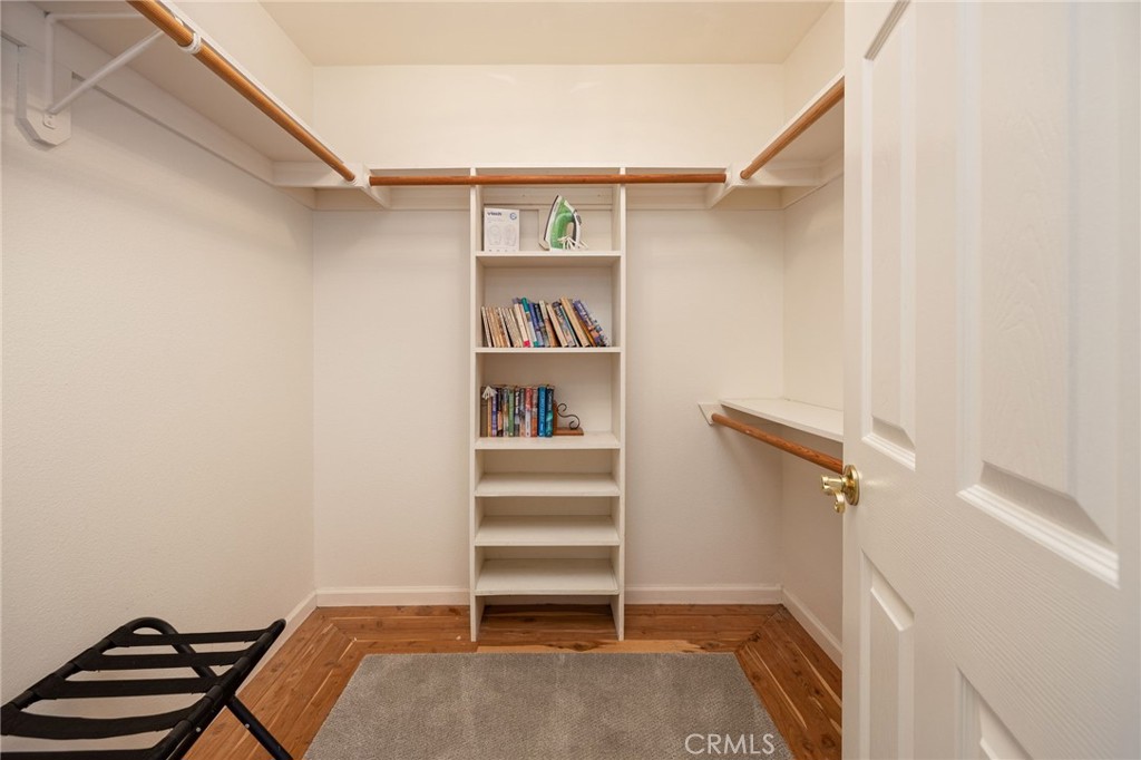 39301 Moonray Ln, Oakhurst, CA 93644