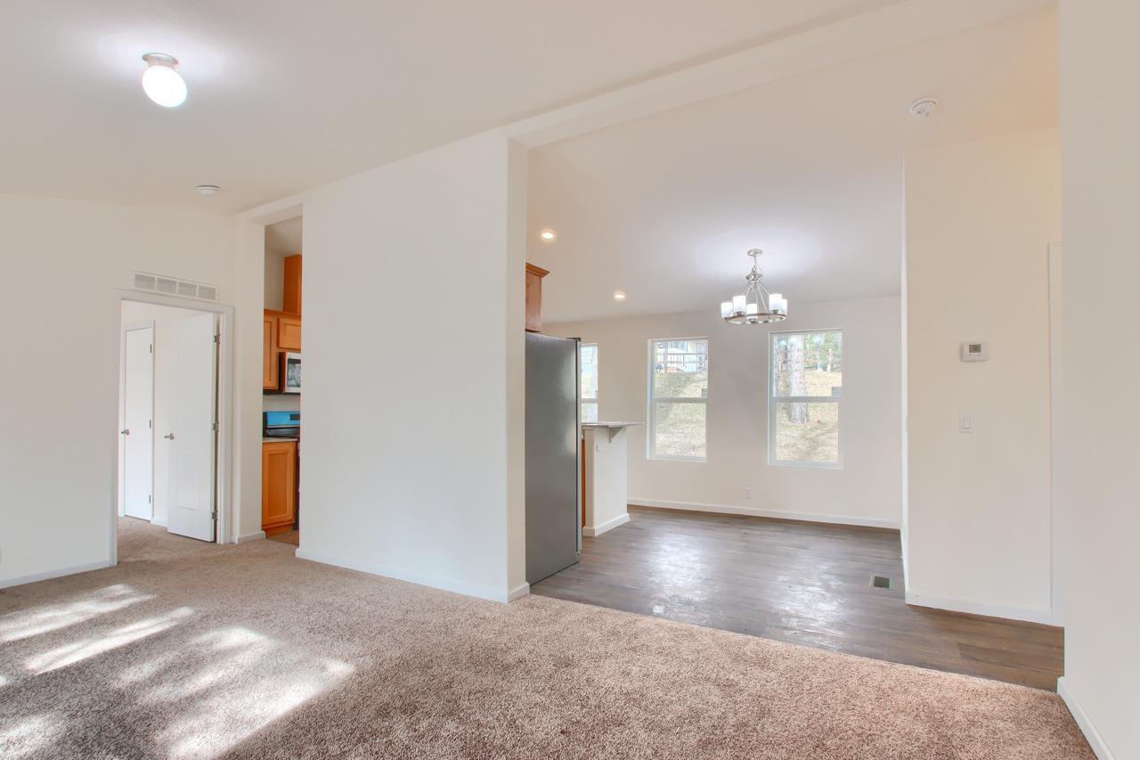 43555 hwy 41 #54, Oakhurst, CA 93644