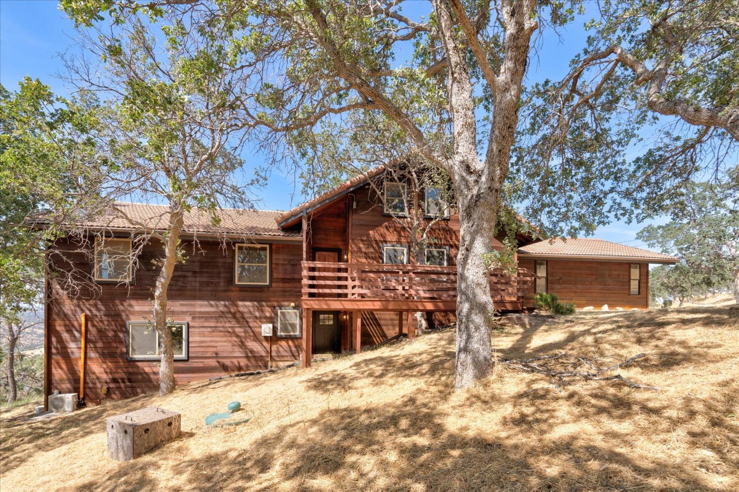 41345 Lilley Mountain Dr, Coarsegold, CA 93614