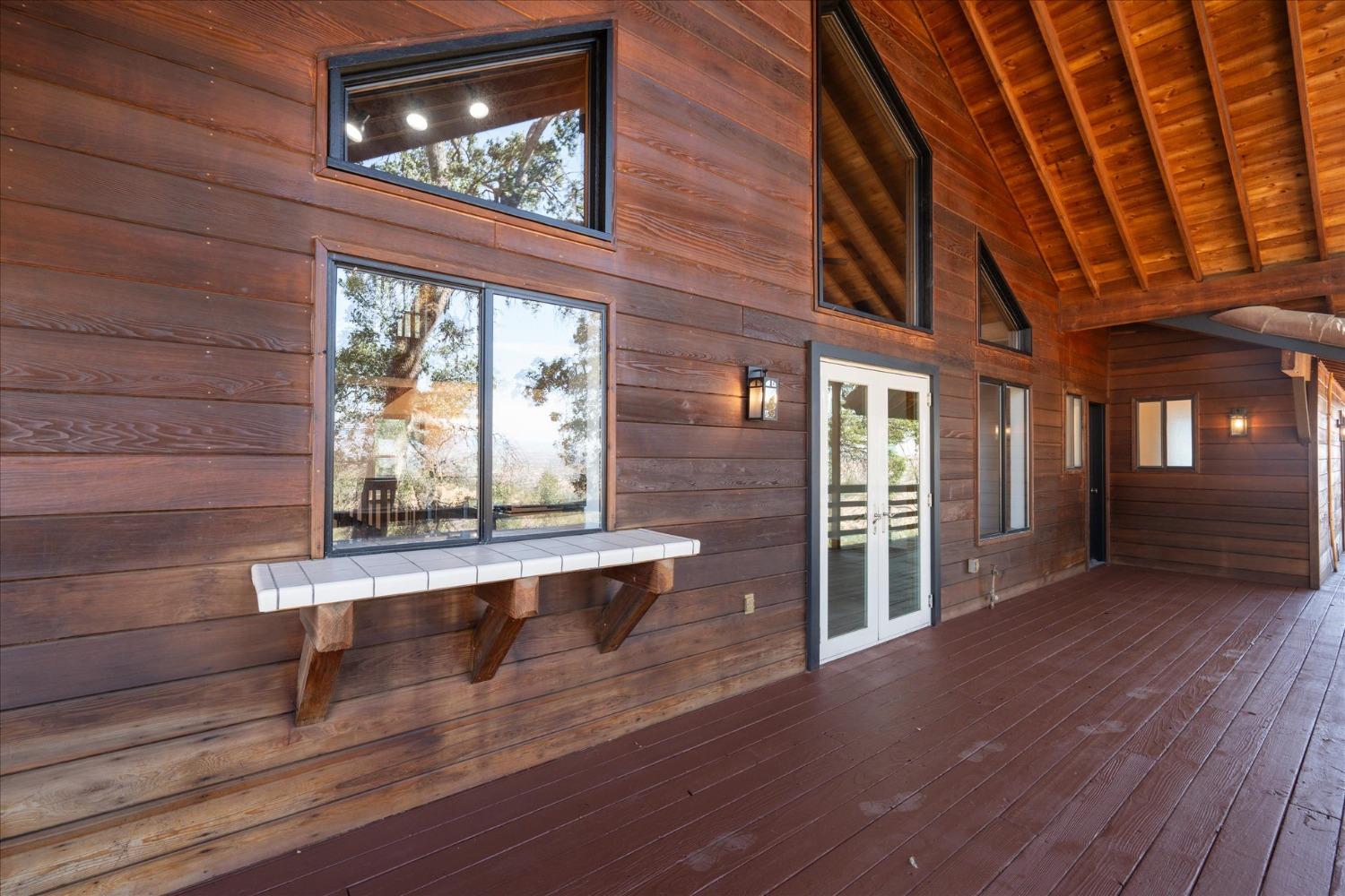 41345 Lilley Mountain Dr, Coarsegold, CA 93614