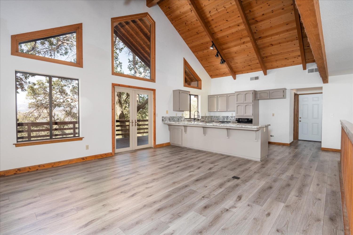 41345 Lilley Mountain Dr, Coarsegold, CA 93614