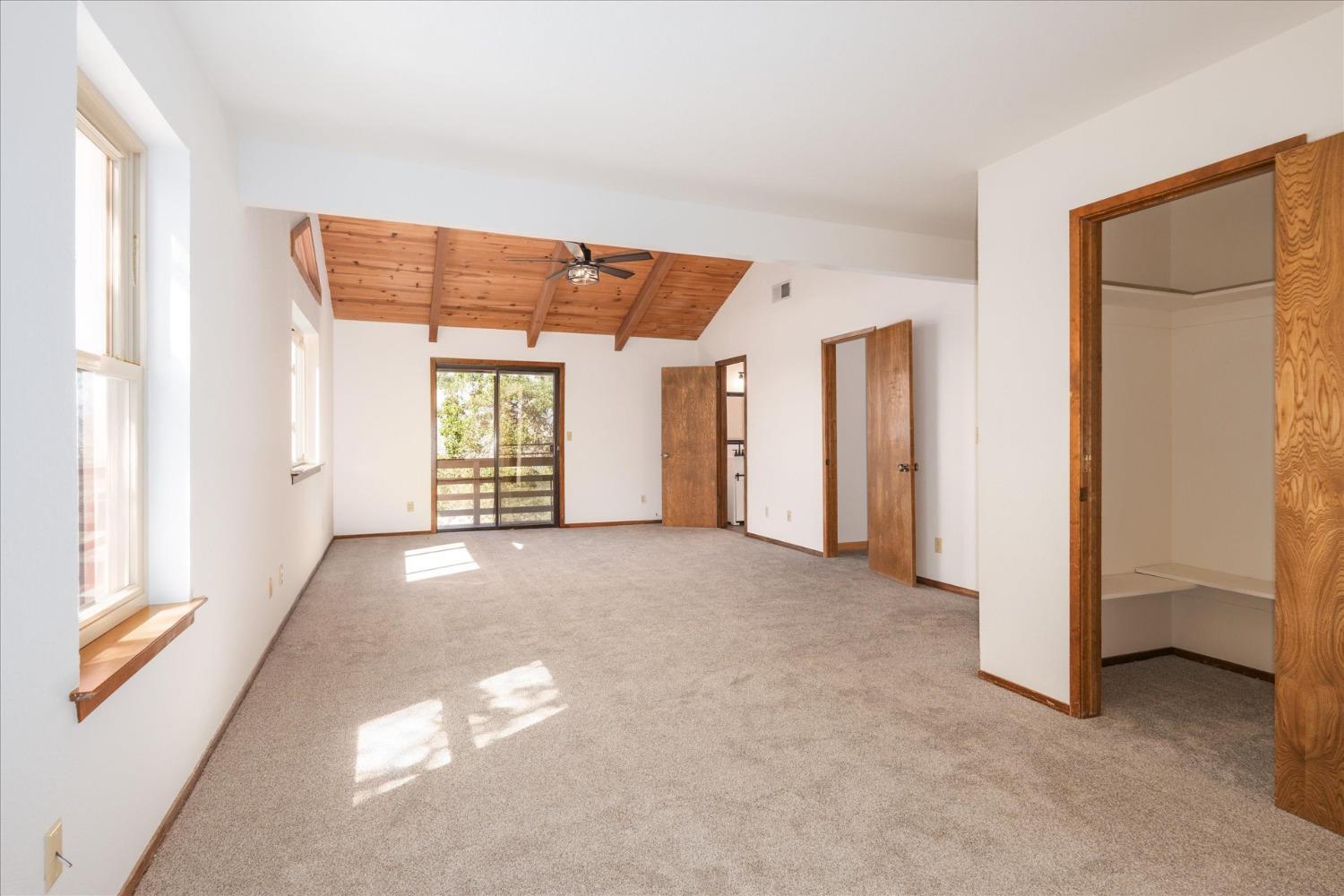 41345 Lilley Mountain Dr, Coarsegold, CA 93614