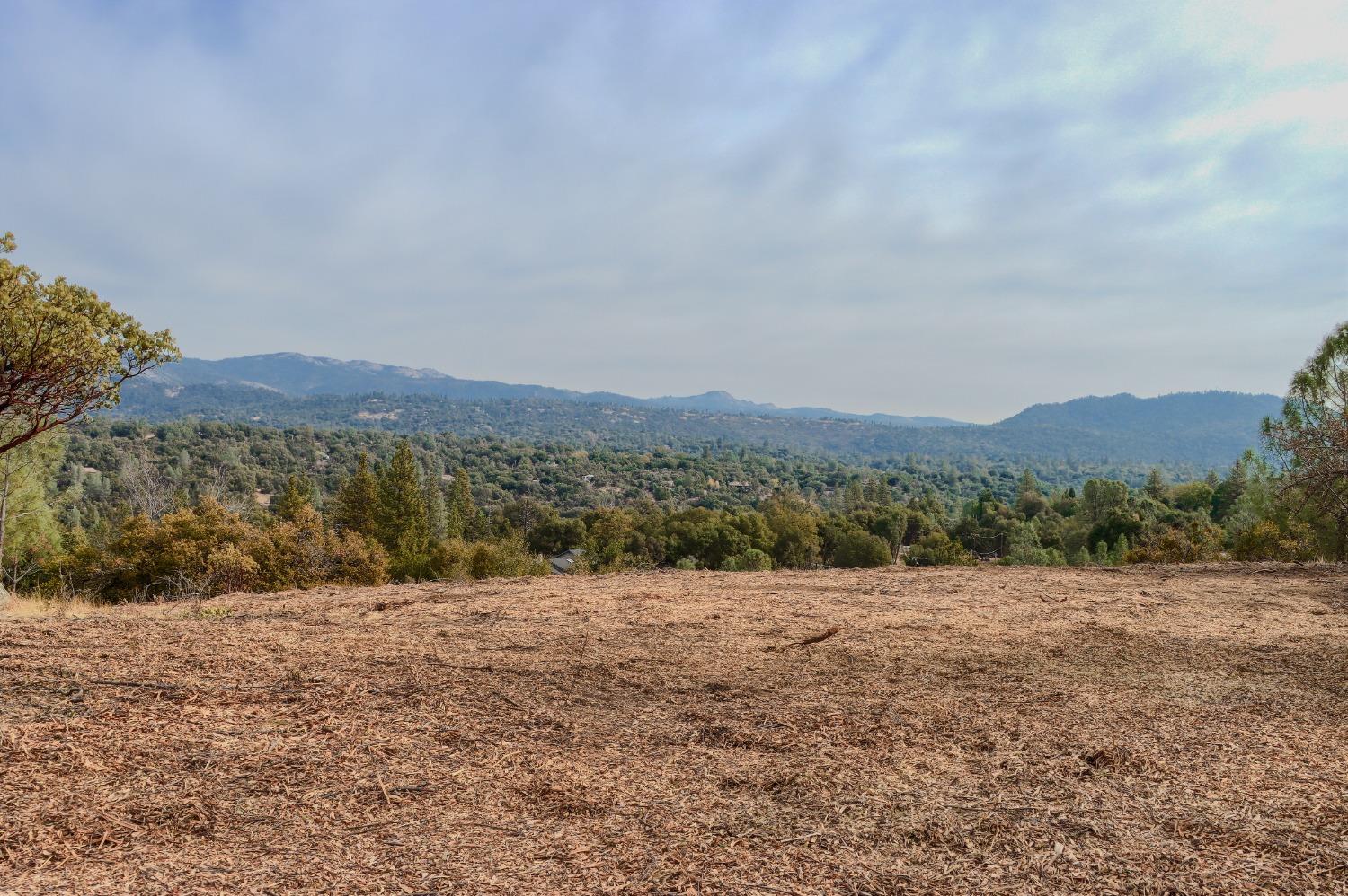 1 Stillmeadow Lane, Oakhurst, CA 93644