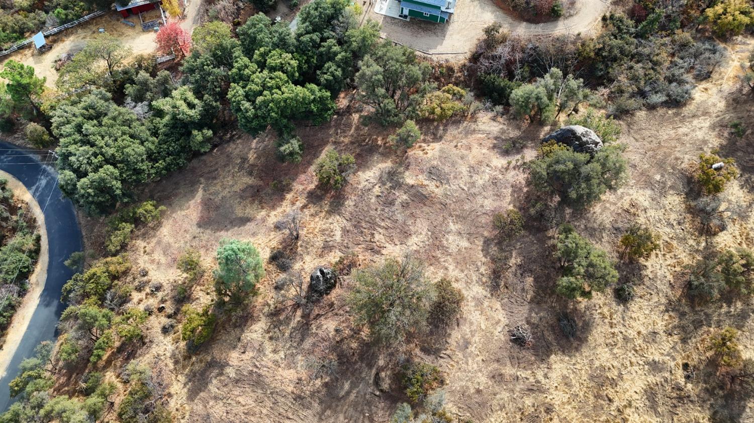 2 Stillmeadow Lane, Oakhurst, CA 93644