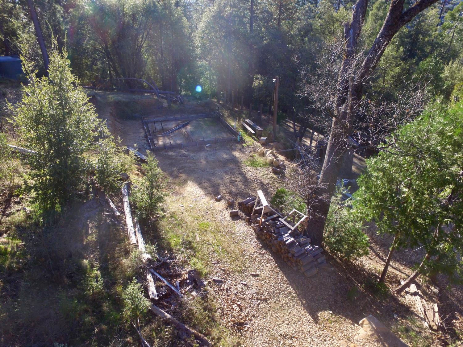 50963 Chu Ranch Rd, Oakhurst, CA 93644