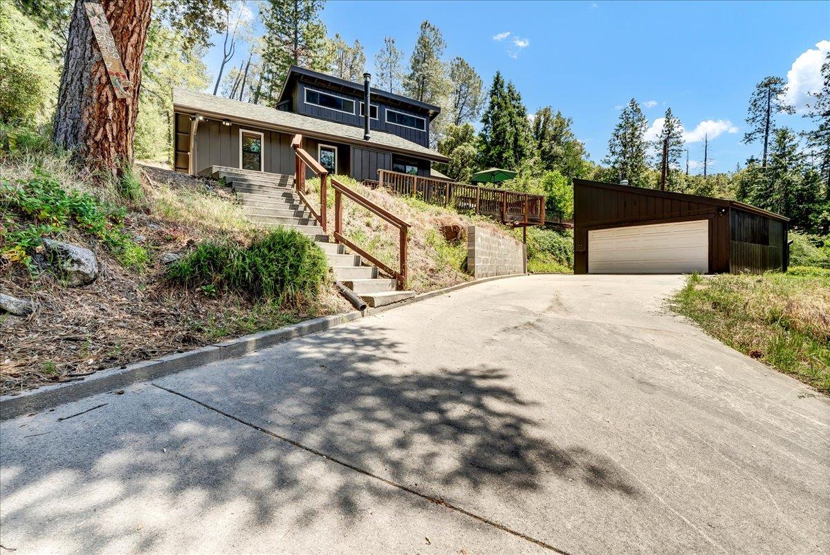 42939 Scenic Dr, Oakhurst, CA 93644