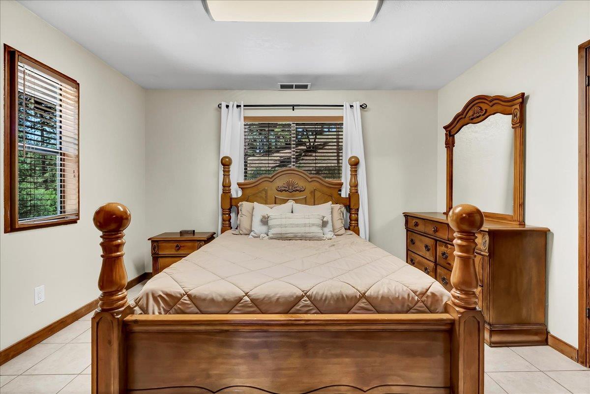 42939 Scenic Dr, Oakhurst, CA 93644