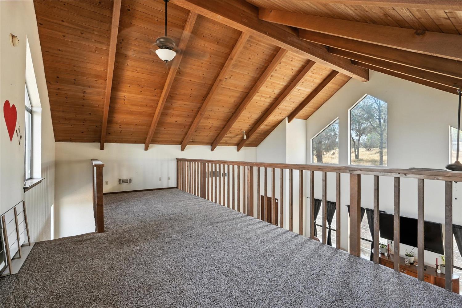30449 Corral Dr, Coarsegold, CA 93614