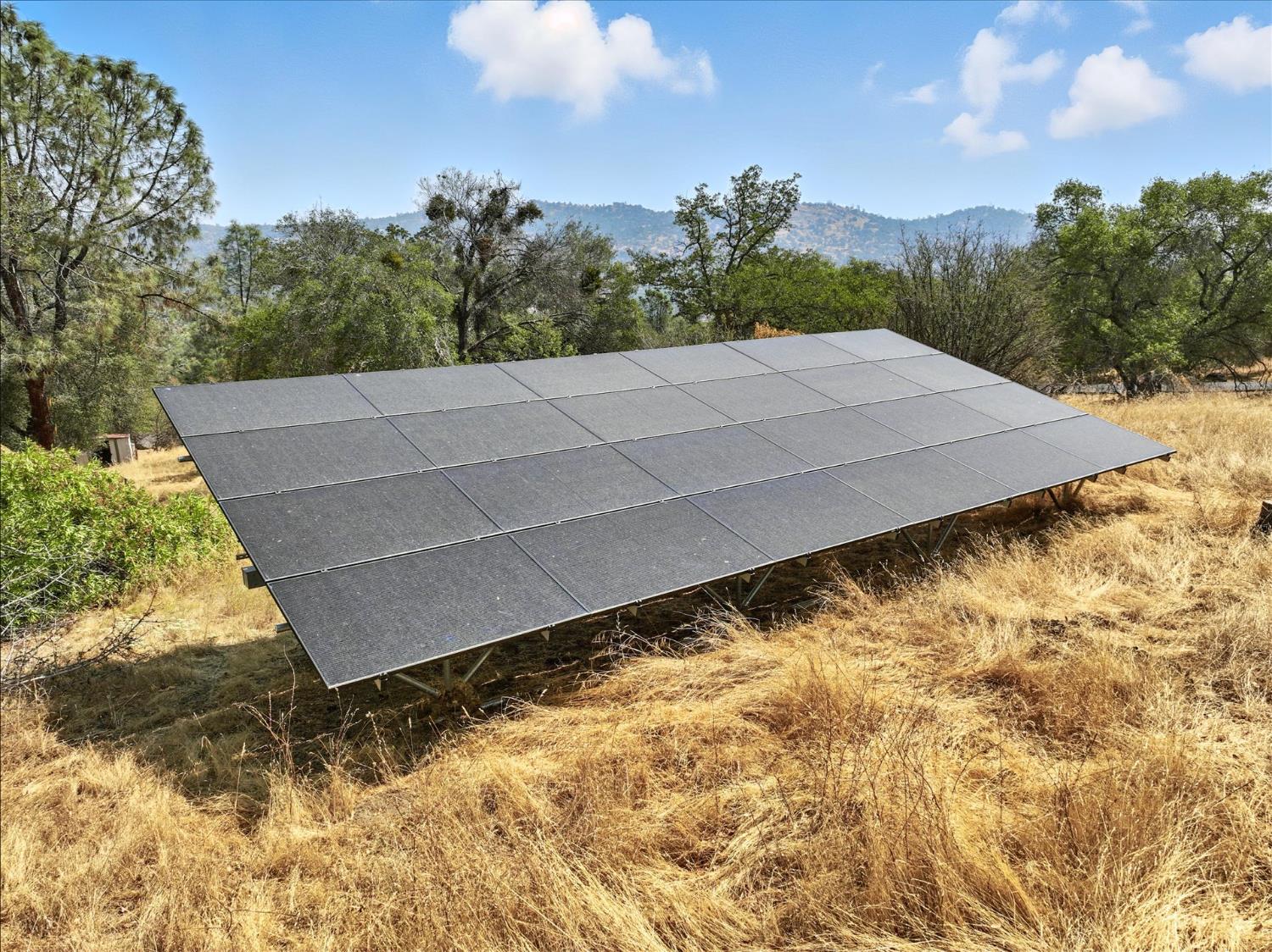 30449 Corral Dr, Coarsegold, CA 93614