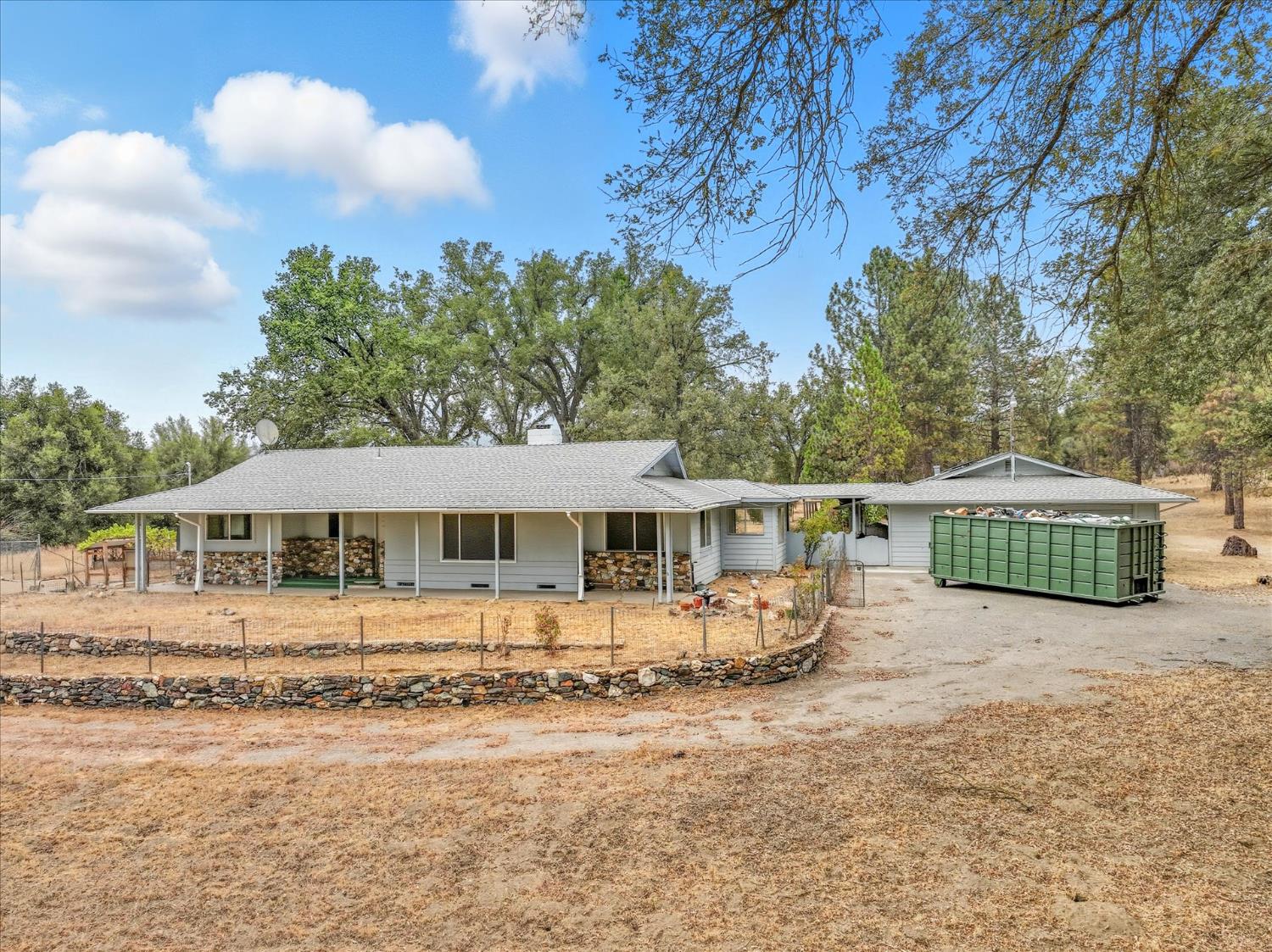 41409 Miami Way, Oakhurst, CA 93644
