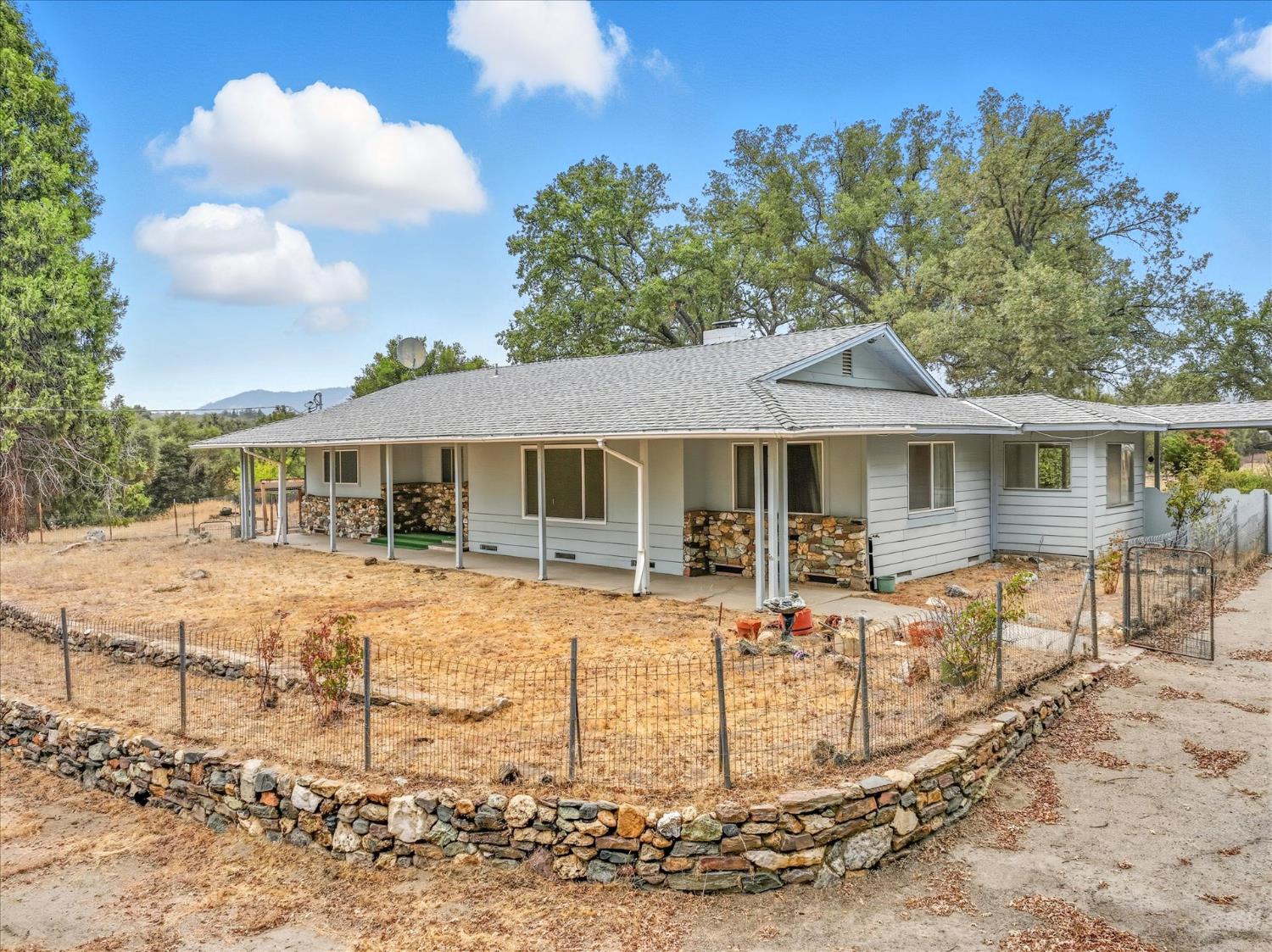 41409 Miami Way, Oakhurst, CA 93644