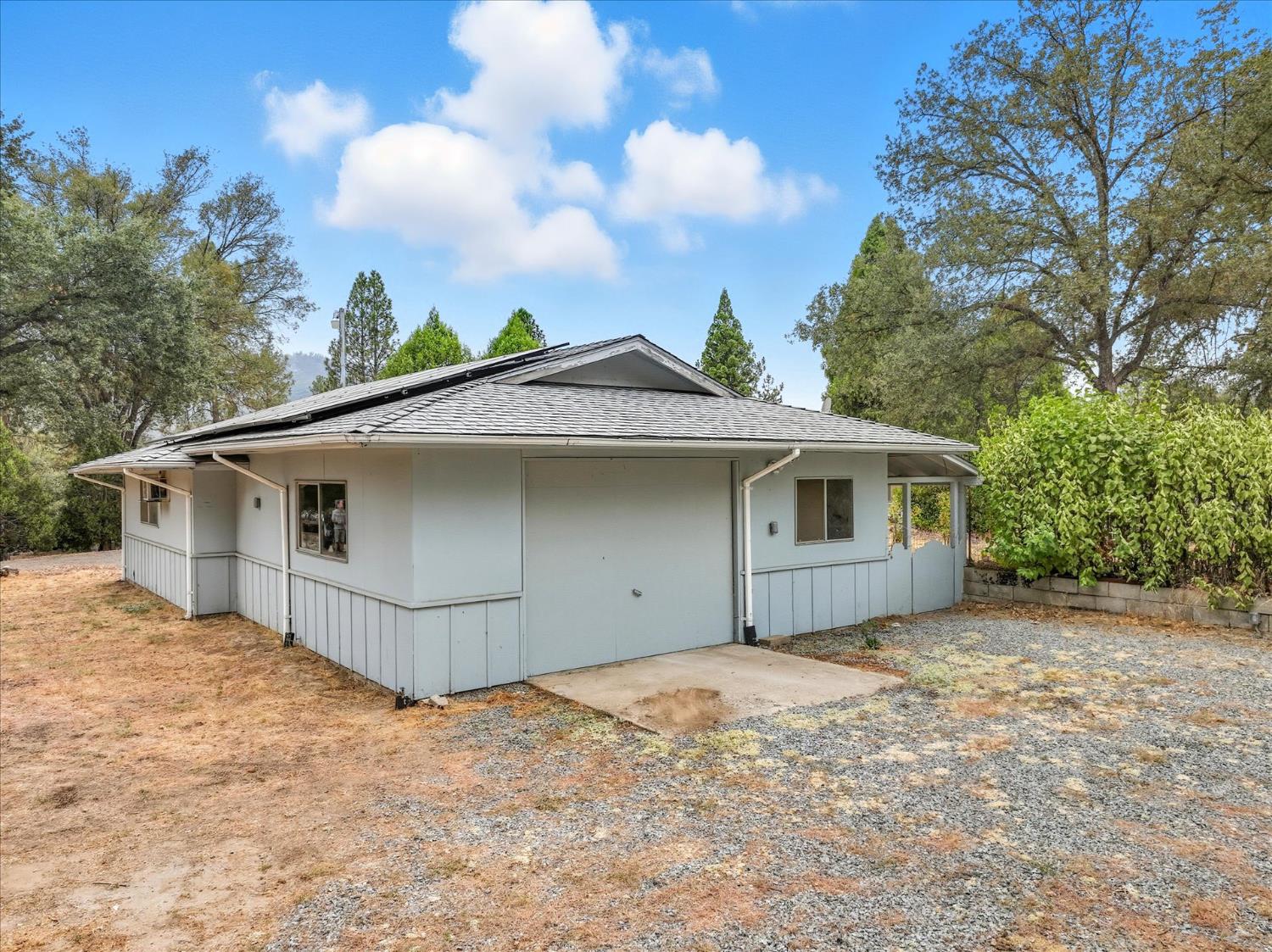 41409 Miami Way, Oakhurst, CA 93644