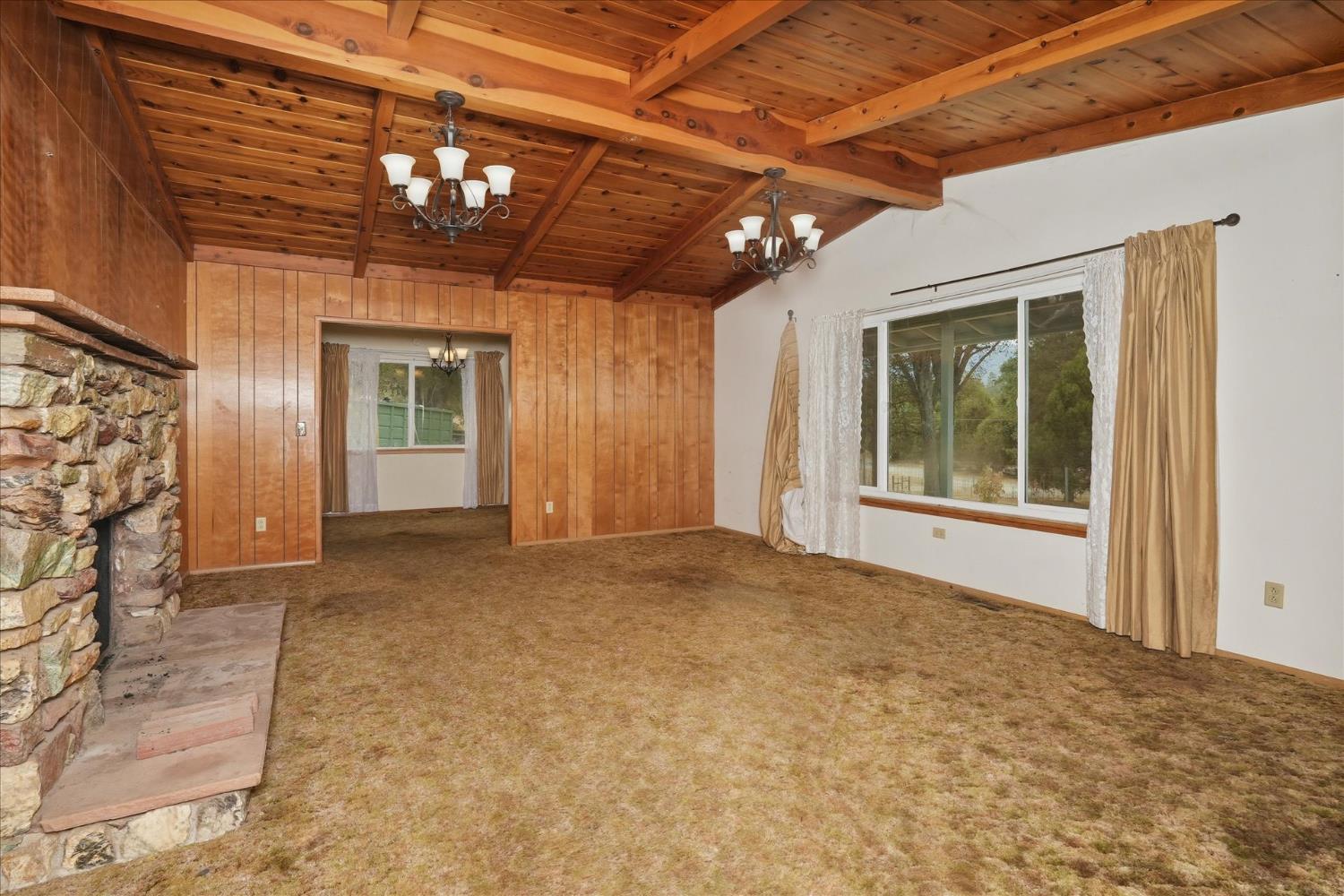 41409 Miami Way, Oakhurst, CA 93644