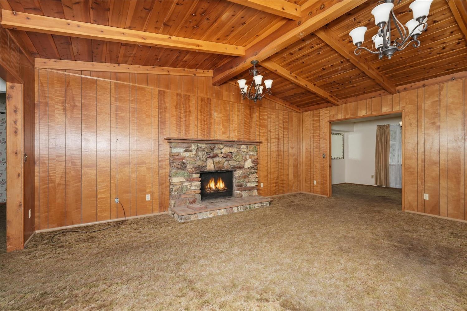 41409 Miami Way, Oakhurst, CA 93644