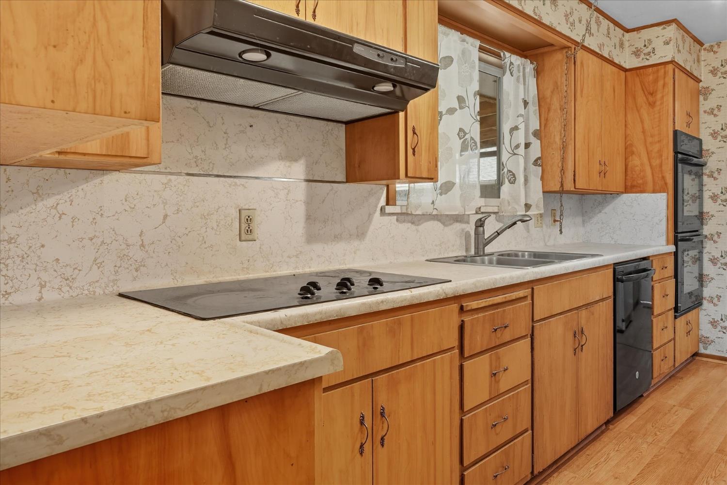 41409 Miami Way, Oakhurst, CA 93644
