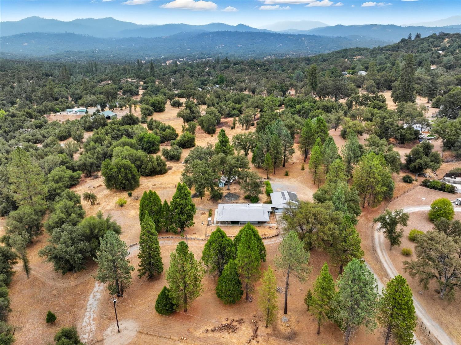 41409 Miami Way, Oakhurst, CA 93644