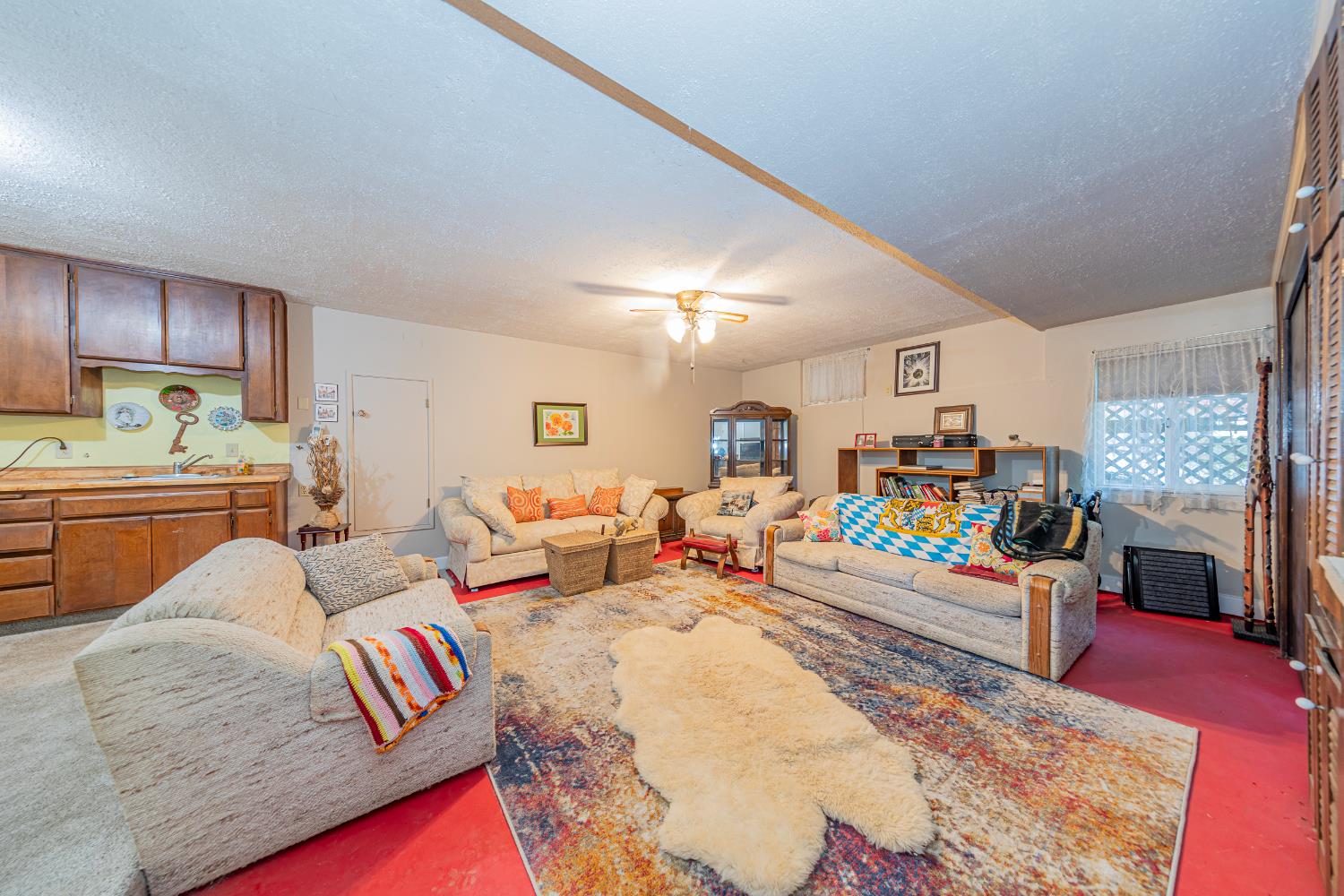 42585 Buckeye Rd, Oakhurst, CA 93644