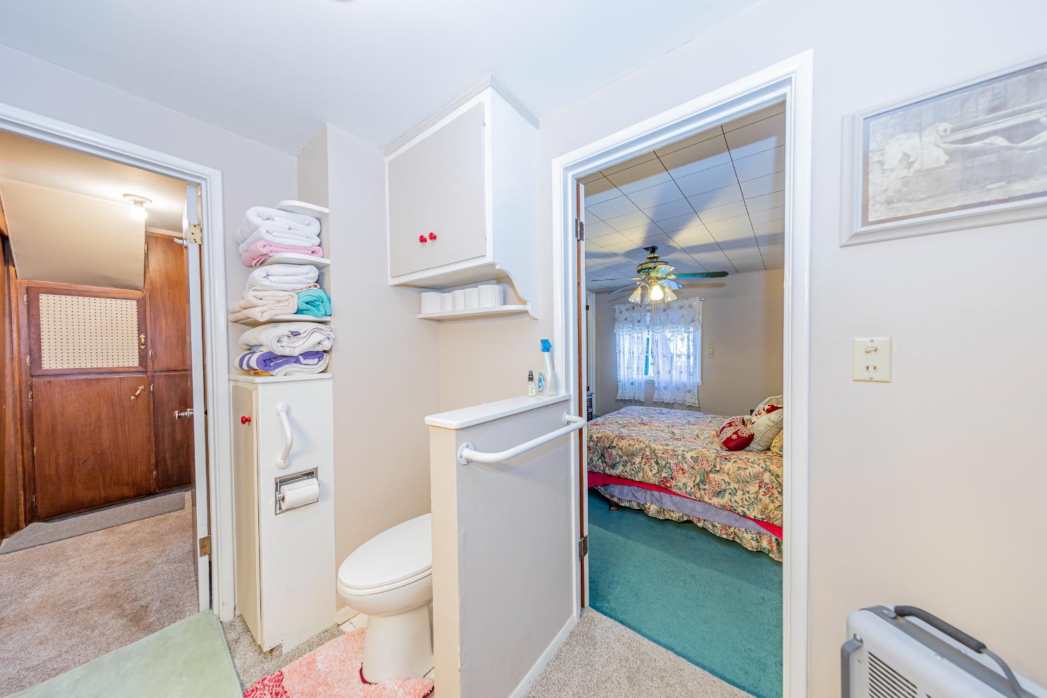 42585 Buckeye Rd, Oakhurst, CA 93644