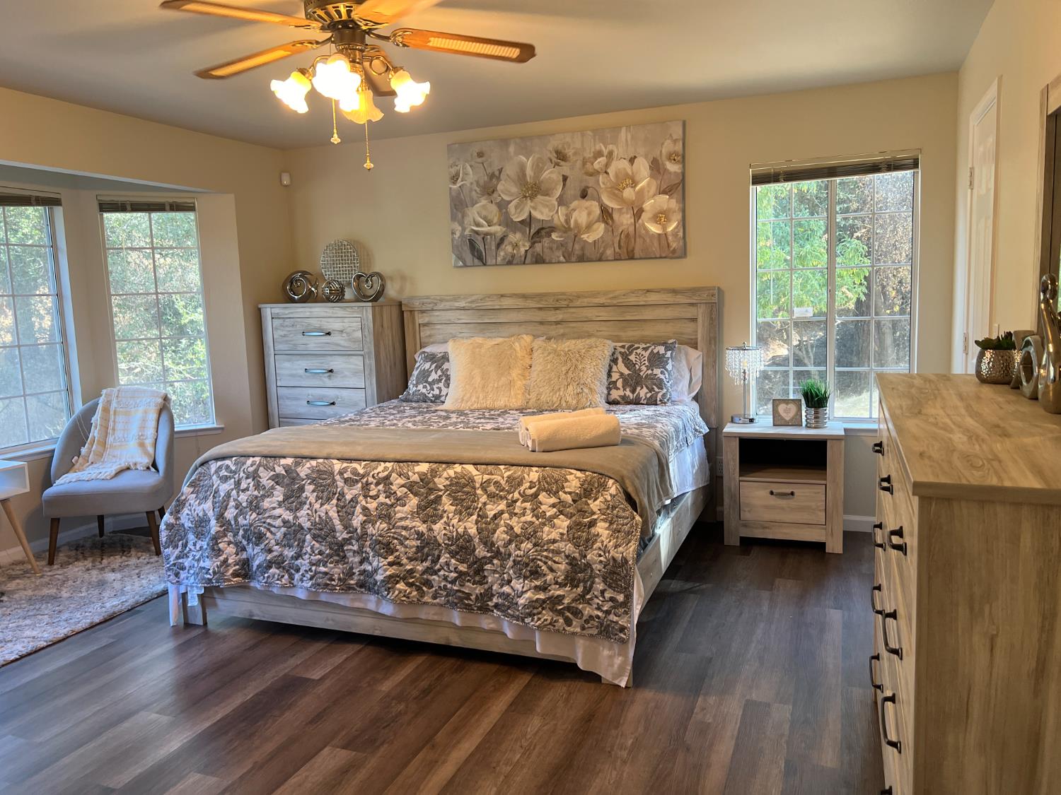 50613 Granite Butte Way, Oakhurst, CA 93644
