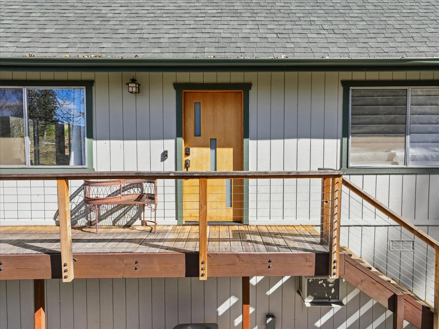 43149 W Sugar Pine Dr, Oakhurst, CA 93644