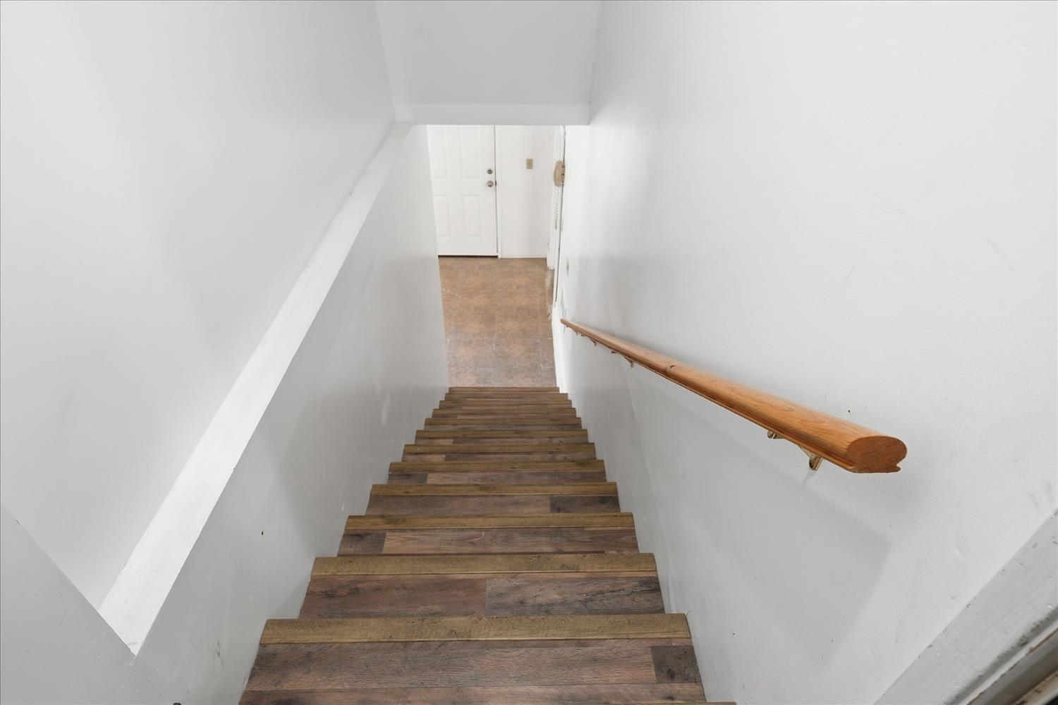 43149 W Sugar Pine Dr, Oakhurst, CA 93644