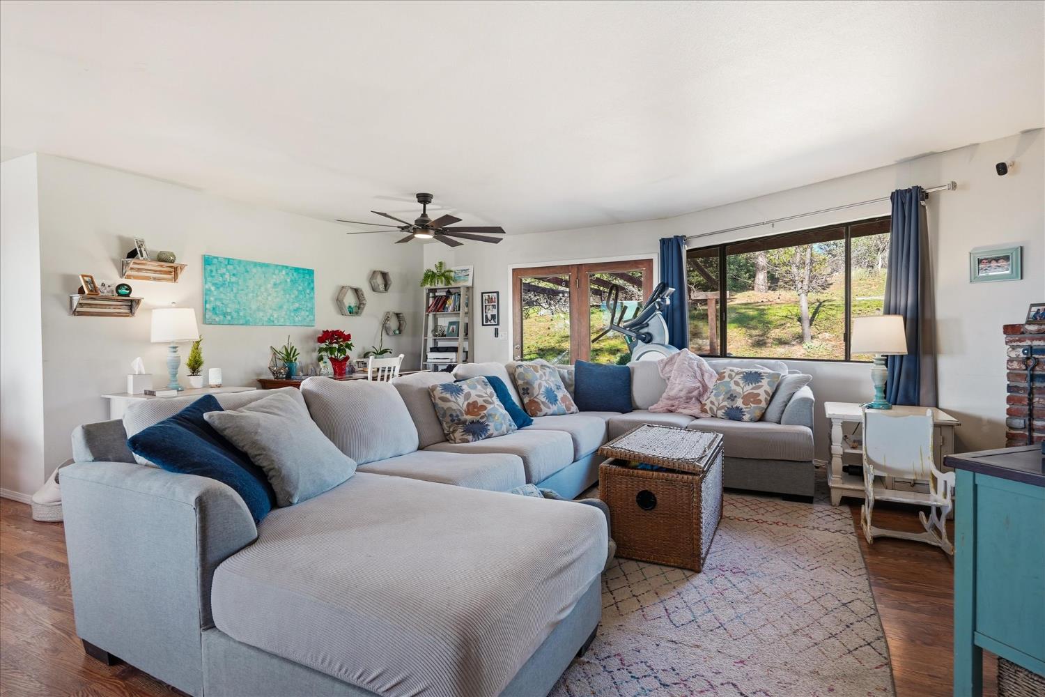 3868 Pinecrest Dr, Mariposa, CA 95338