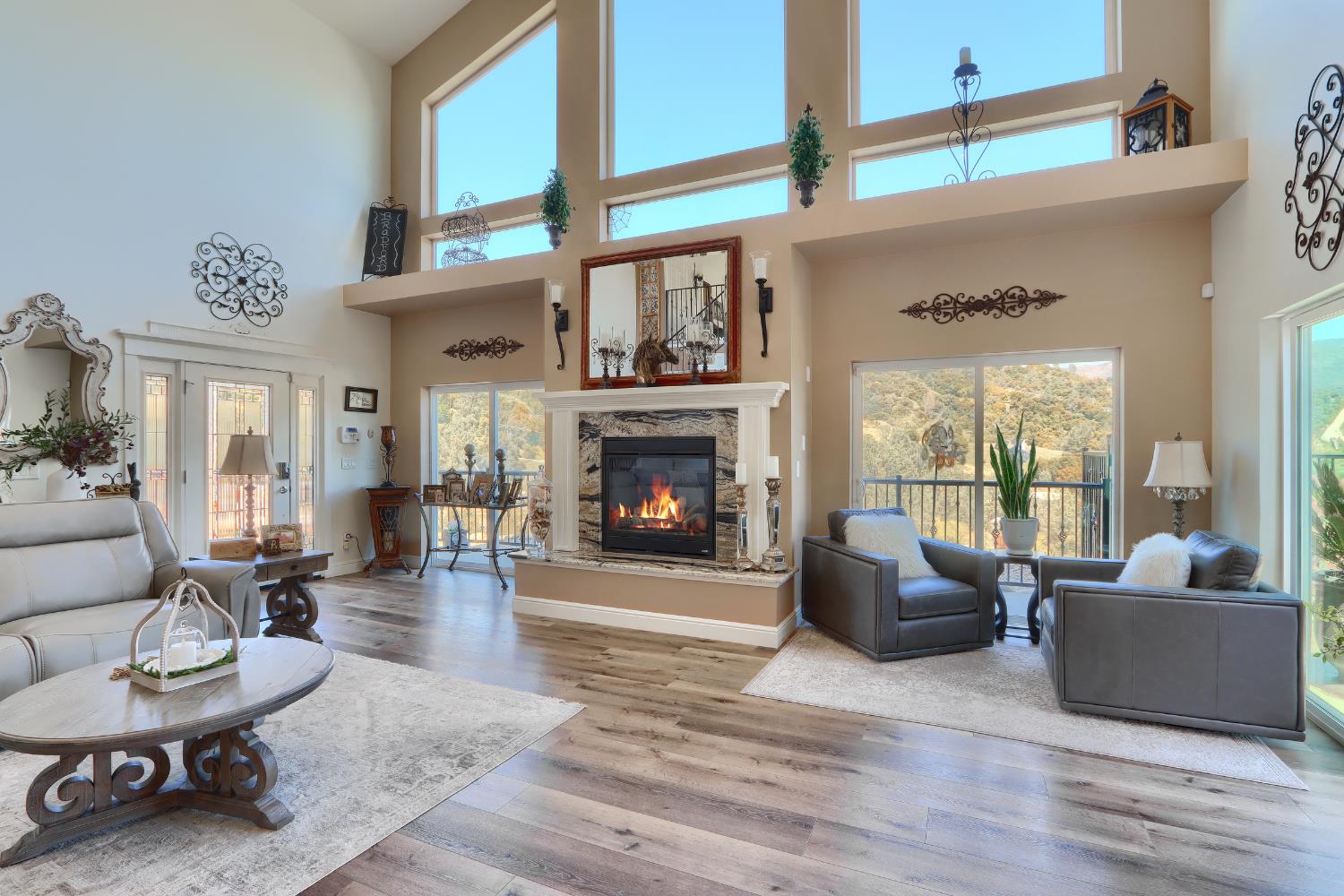 42038 Empty Creek, Oakhurst, CA 93644