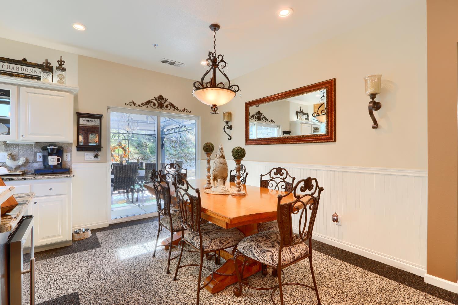 42038 Empty Creek, Oakhurst, CA 93644