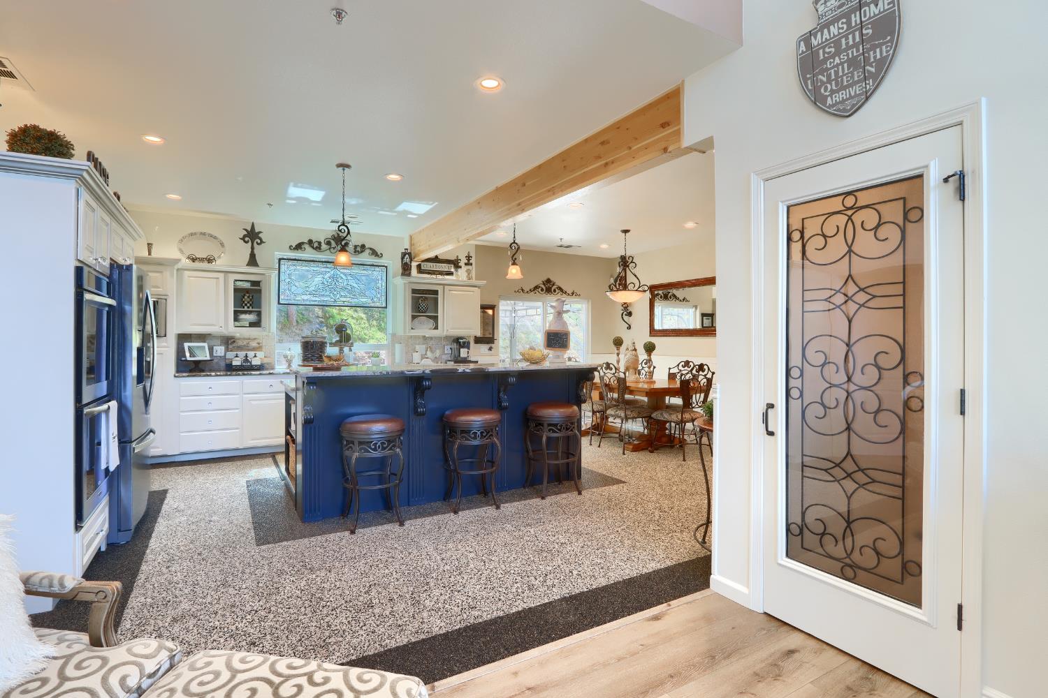 42038 Empty Creek, Oakhurst, CA 93644