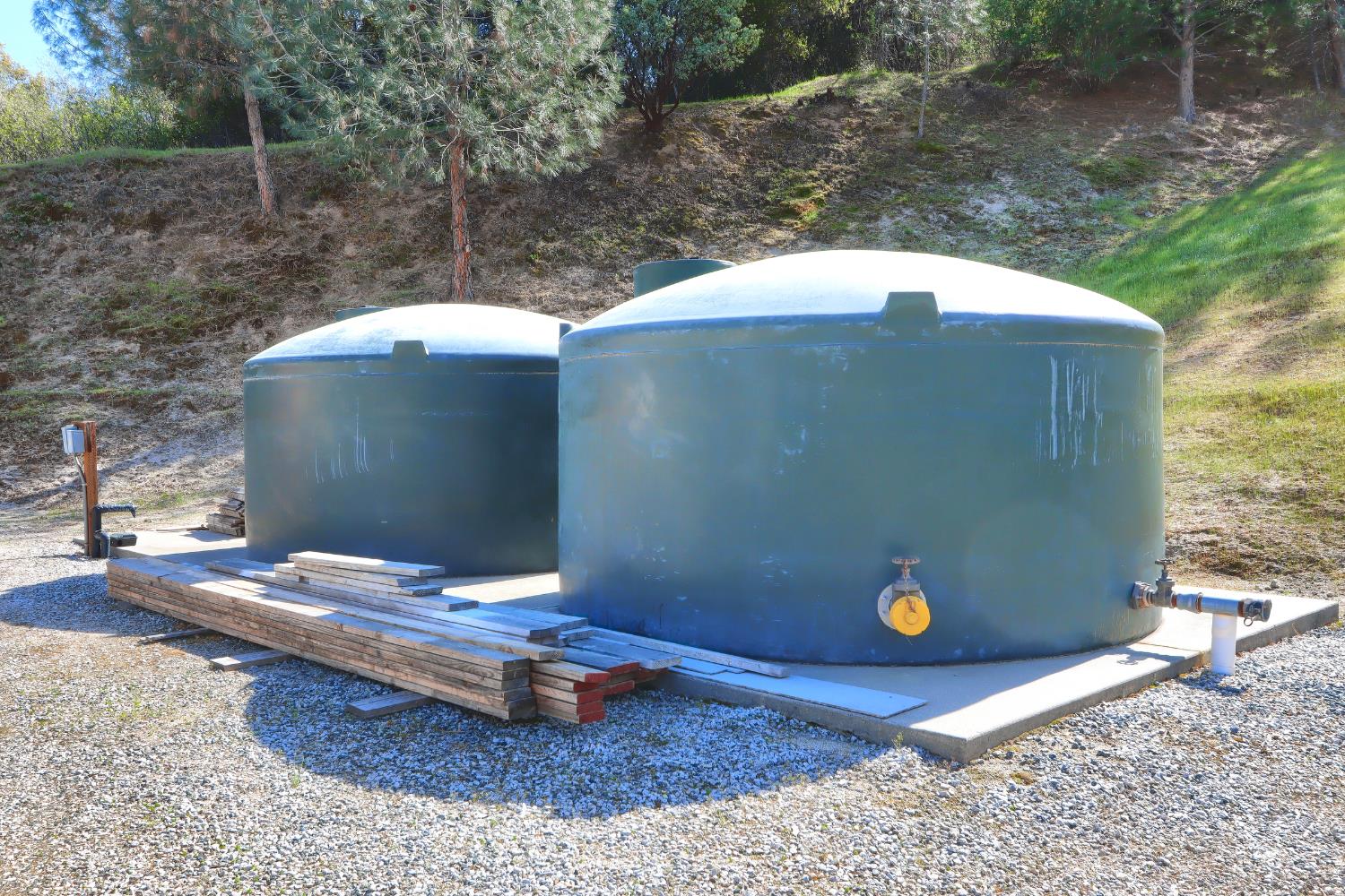 42038 Empty Creek, Oakhurst, CA 93644