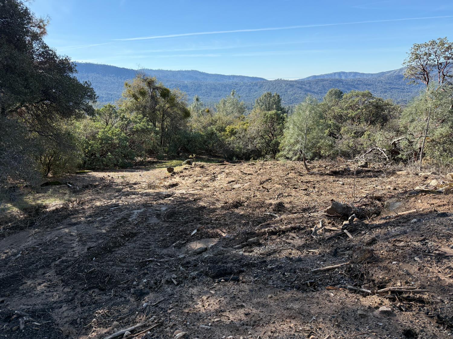 32 Suncrest Dr, Oakhurst, CA 93644