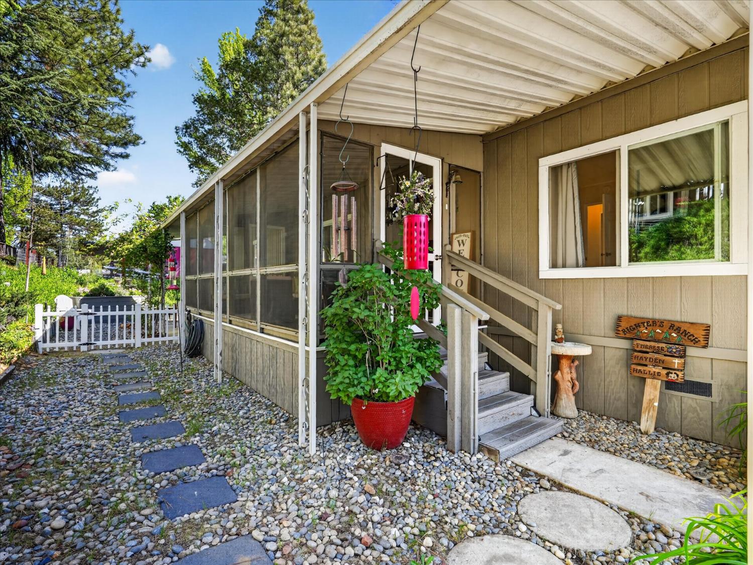 39678 Road 425B #50, Oakhurst, CA 93644