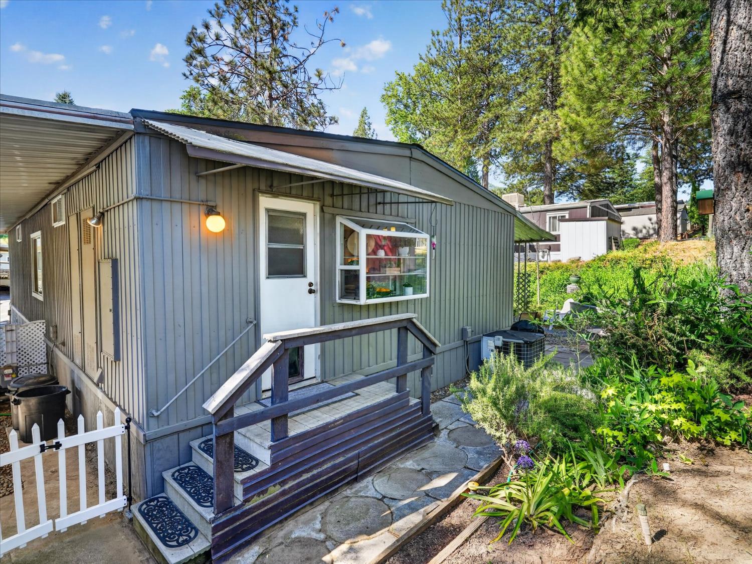 39678 Road 425B #50, Oakhurst, CA 93644