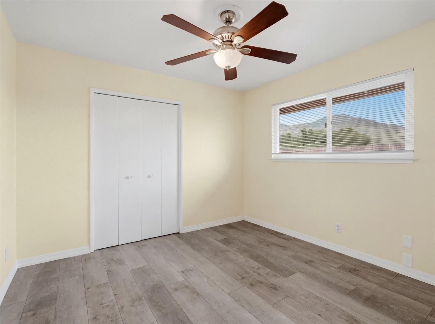 49447 Pierce Dr, Oakhurst, CA 93644