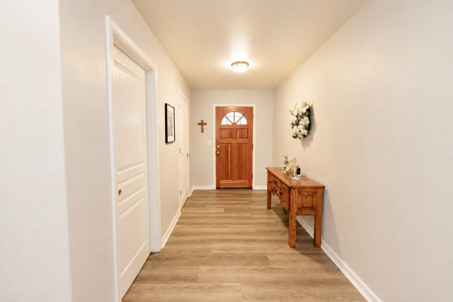 41124 Deer Creek Dr, Oakhurst, CA 93644