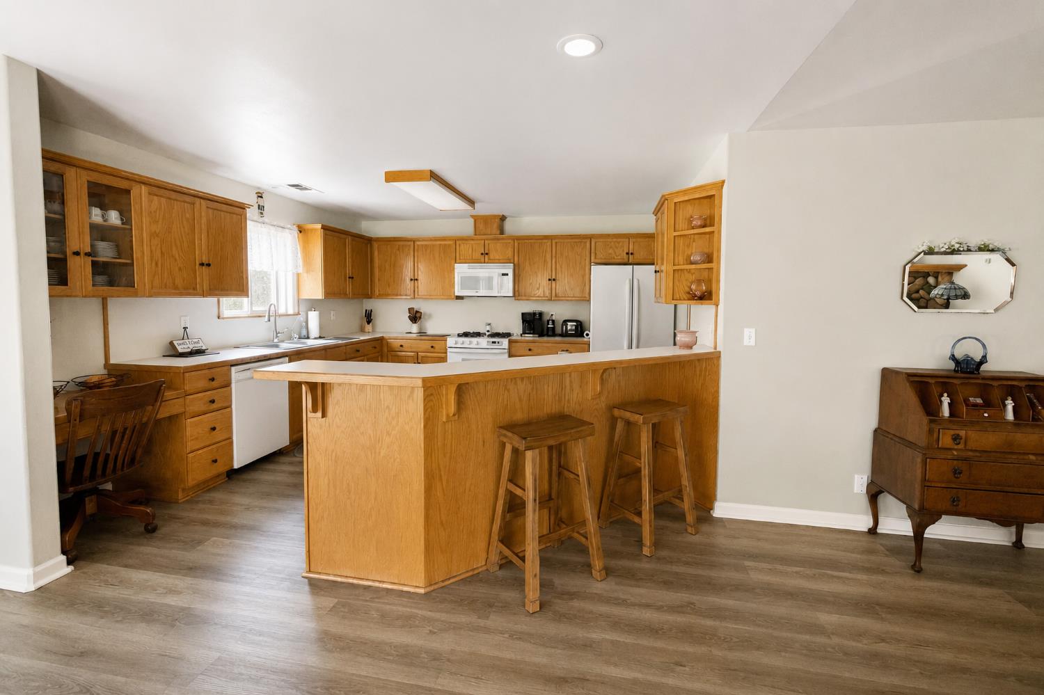 41124 Deer Creek Dr, Oakhurst, CA 93644