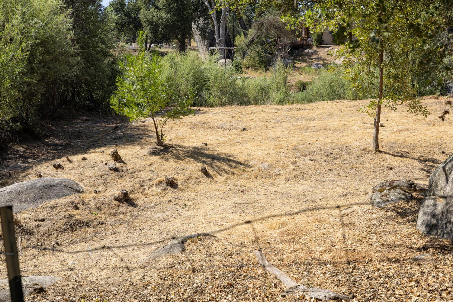 41124 Deer Creek Dr, Oakhurst, CA 93644