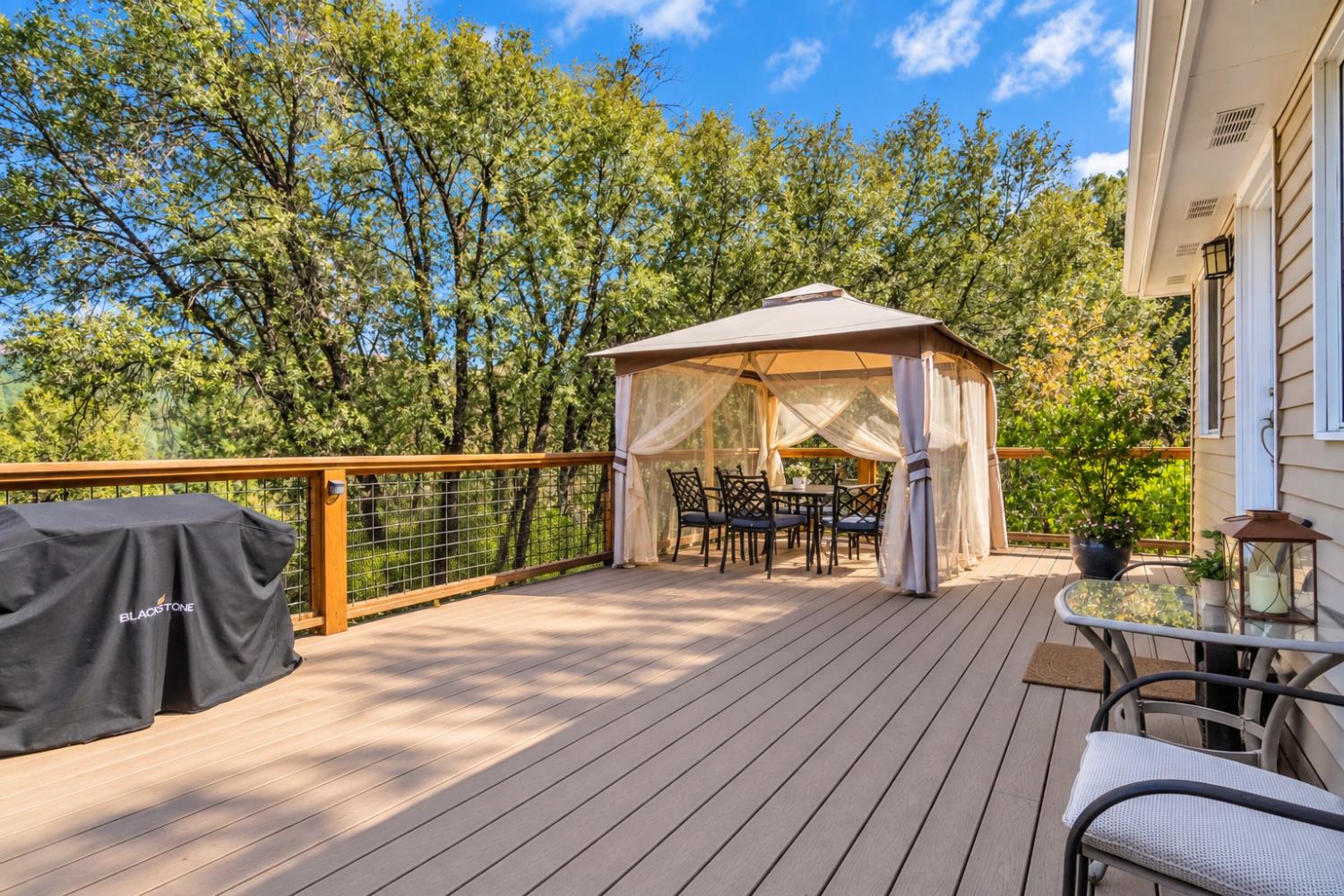 39309 Forest Park Ln, Oakhurst, CA 93644